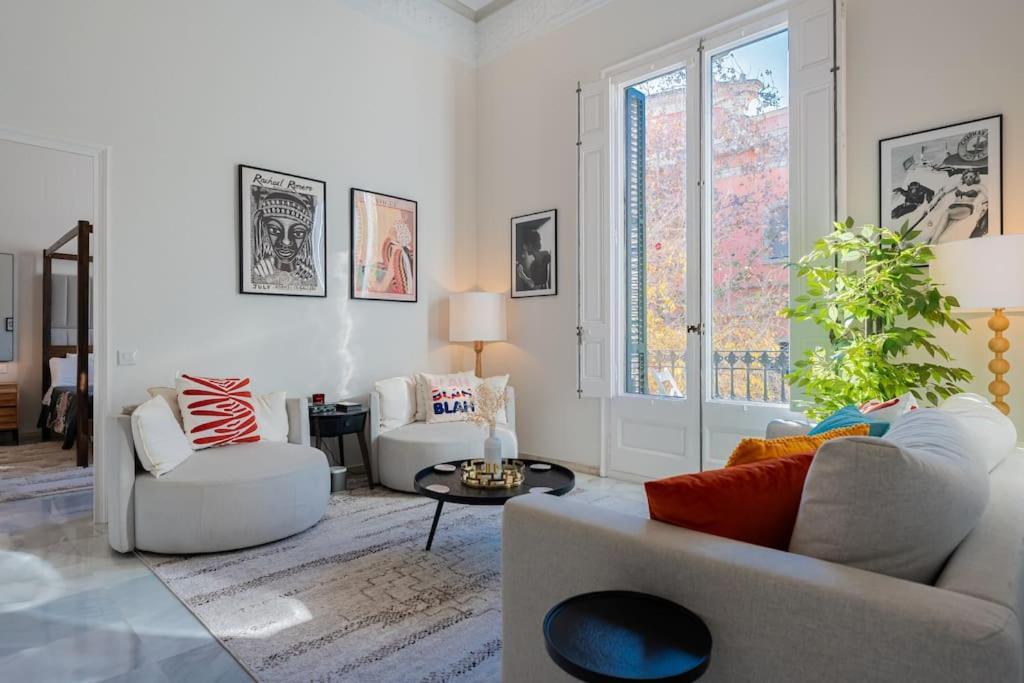 Lux 3 Bed 2 Bath Near Park, Metro, Museums In Born *
