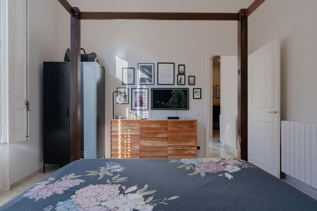 Lux 3 Bed 2 Bath Near Park, Metro, Museums In Born Apartment Barcelona